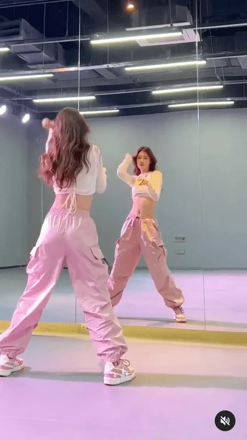 Syncs-1_social-media